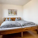 Kropp Apartmán *